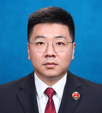 遼陽(yáng)市人民檢察院第六檢察部主任李昭達(dá)