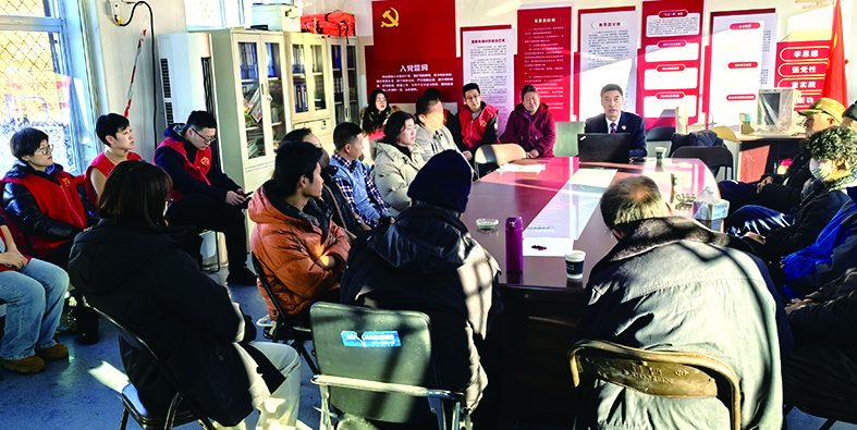 撫順市檢察院檢心慈善義工隊深入社區(qū)開展志愿服務(wù)活動