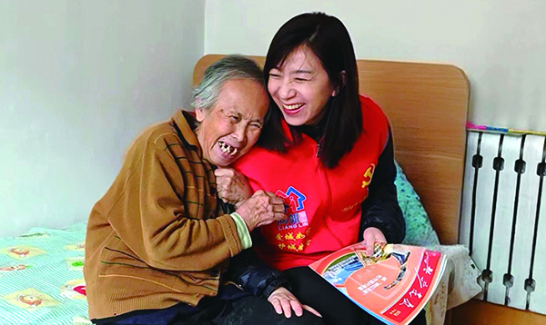 新華街道豐澤社區(qū)暖心行動，關(guān)心關(guān)愛老年人